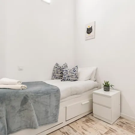 Apartment Pere Iv *